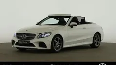 Unilack polarweiß Gebraucht 2022 Mercedes C220 AMG Cabrio | 41.594 € (Fairer Preis)
