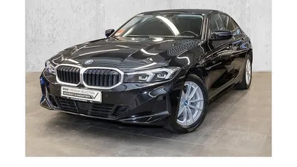 Gebraucht 2022 BMW 320 Sport Line Limousine | 29.290 € (Guter Preis)