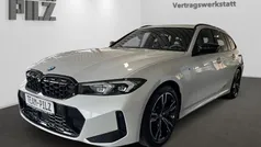 Weiß Gebraucht 2024 BMW 330 M Sport Limousine | 44.985 € (Superpreis)
