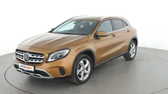 Gelb Gebraucht 2017 Mercedes GLA180 Urban SUV | 17.370 € (Guter Preis)