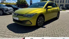 Gebraucht 2022 VW Golf VIII Life Limousine | 21.990 € (Fairer Preis)