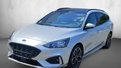 Polarsilber metallic Gebraucht 2021 Ford Focus ST-Line | 18.990 € (Fairer Preis)