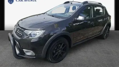 Gebraucht Dacia Sandero Prestige 101 PS (74 kW) 2020 Farbton der karosserie perlmuttschwarz (schwarz) Limousine
