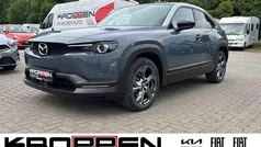 Grau Gebraucht 2020 Mazda MX30 Edition SUV | 13.990 € (Fairer Preis)