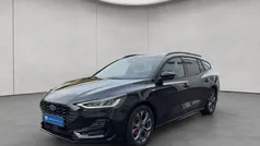 Gebraucht 2025 Ford Focus ST-Line Limousine | 29.980 € (Fairer Preis)
