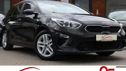 Gebraucht Kia Ceed Sportswagon Vision 140 PS (102 kW) 2019 (1k) zilinaschwarz met. Kombi