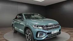 Petroleum blue metallic|schwar Gebraucht 2024 VW T-Roc Cabriolet R-line Cabrio | 37.450 € (Fairer Preis)
