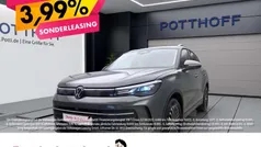 Gruen Gebraucht 2024 VW Tiguan Life SUV | 35.777 € (Fairer Preis)