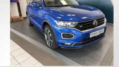 Blau Gebraucht 2021 VW T-Roc Cabriolet R-line Cabrio | 23.490 € (Fairer Preis)