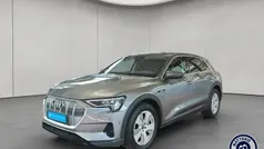 Rot Gebraucht 2021 Audi e-tron Advanced SUV | 34.860 € (Superpreis)