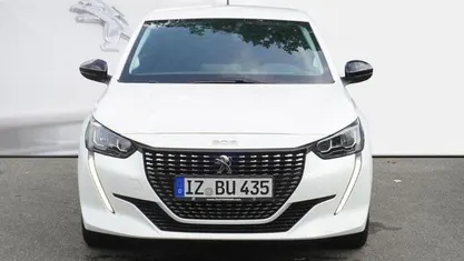 Gebraucht 2023 Peugeot 208 Allure Kleinwagen | 18.390 € (Fairer Preis)