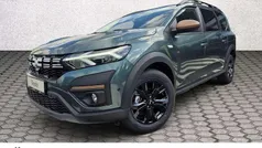 Gebraucht 2025 Dacia Jogger Extreme Van / Kleinbus | 24.070 € (Fairer Preis)