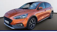 Orange Gebraucht 2019 Ford Focus Active Limousine | 15.990 € (Guter Preis)