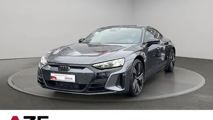 Daytonagrau perleffekt Gebraucht 2022 Audi e-tron GT quattro Ambiente Limousine | 52.890 € (Guter Preis)