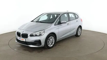 Gebraucht BMW 216 Active Tourer Advantage 109 PS (80 kW) 2019 Silber Van / Kleinbus
