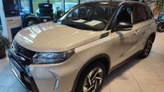 Savannah ivory / black Gebraucht 2025 Suzuki Vitara Comfort+ SUV | 27.995 € (Fairer Preis)