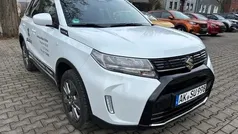 Weiß Gebraucht 2024 Suzuki Vitara Comfort SUV | 23.490 € (Fairer Preis)