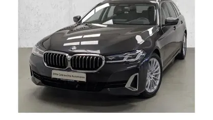 Gebraucht BMW 530 Luxury Line 286 PS (210 kW) 2023 Grau Kombi