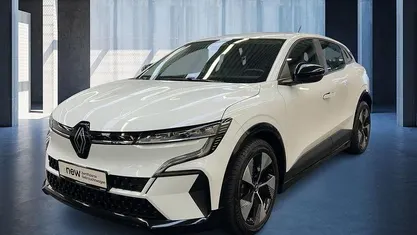 Gebraucht Renault Mégane IV Equilibre 96 kW (131 PS) 2022 Limousine