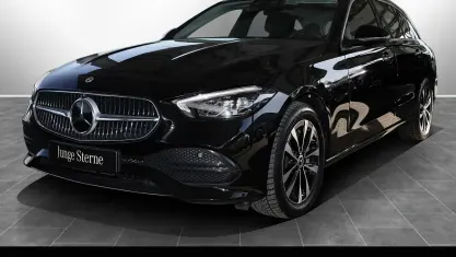 Gebraucht Mercedes C300e Avantgarde 204 PS (150 kW) 2023 Unilack schwarz uni Kombi