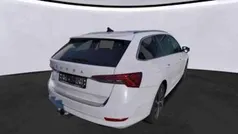 Weiß Gebraucht 2022 Skoda Octavia Style Kombi | 24.970 € (Fairer Preis)