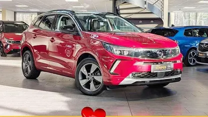 Gebraucht Opel Grandland X Elegance 131 PS (96 kW) 2023 Rot SUV