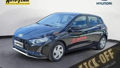 Gebraucht Hyundai i20 Select 101 PS (74 kW) 2025 Schwarz Kleinwagen