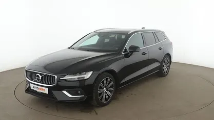 Gebraucht Volvo V60 Inscription 190 PS (139 kW) 2020 Schwarz Kombi