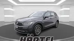 Uranograu (grey), solid Gebraucht 2021 VW Tiguan Life SUV | 27.300 € (Fairer Preis)