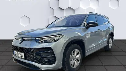 Silber Gebraucht 2025 VW Tayron R-line SUV | 61.940 € (Fairer Preis)