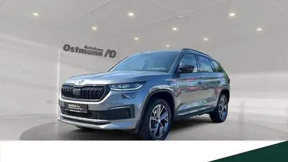 Graphitegrau metallic Gebraucht 2022 Skoda Kodiaq SportLine SUV | 35.979 € (Fairer Preis)