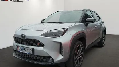 Gebraucht Toyota Yaris Sport 131 PS (96 kW) 2025 Silver metallic Kleinwagen