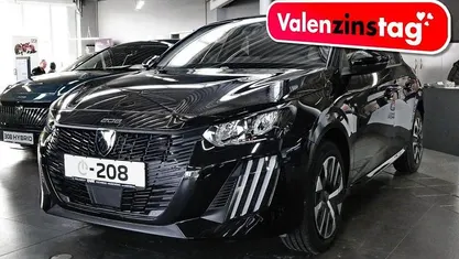 Neu Peugeot e-208 Business-Line 100 kW (136 PS) 2025 Schwarz Kleinwagen