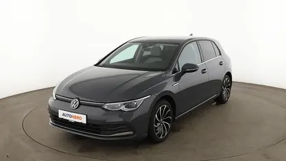 Gebraucht VW Golf VII Style 150 PS (110 kW) 2020 Grau Limousine