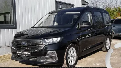 Gebraucht Ford Tourneo Connect Titanium 122 PS (89 kW) 2025 Schwarz Van / Kleinbus