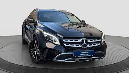 Gebraucht Mercedes GLA200 Urban 156 PS (114 kW) 2019 SUV