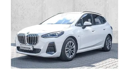 Gebraucht BMW 220 M Sport 184 PS (135 kW) 2024 Weiß Kombi