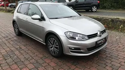 Gebraucht 2016 VW Golf Allstar Limousine | 16.490 € (Fairer Preis)