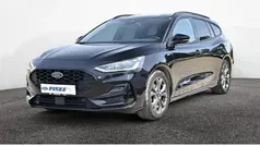 Schwarz Gebraucht 2022 Ford Focus ST-Line Limousine | 18.450 € (Fairer Preis)