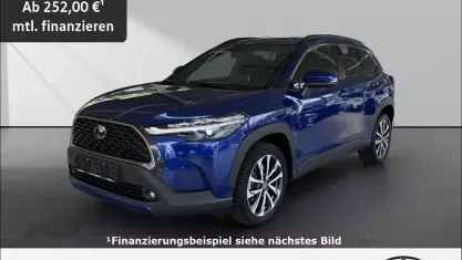 Gebraucht Toyota Corolla Cross Team 140 PS (102 kW) 2024 Nachtblau mica metallic SUV