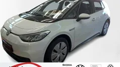 Gletscherweiß metallic Gebraucht 2023 VW ID.3 Pro Performance Kleinwagen | 27.868 € (Fairer Preis)