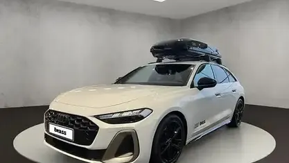 Gletscherweiß metallic Gebraucht 2025 Audi A5 Ambiente Kombi | 63.800 € (Fairer Preis)