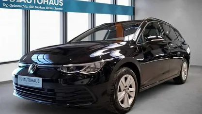 Gebraucht VW Golf VIII Life 110 PS (80 kW) 2023 Kombi