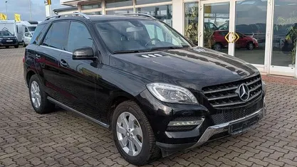 Schwarz Gebraucht 2014 Mercedes ML350 SUV | 19.490 € (Guter Preis)