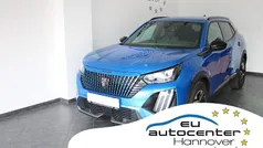 Blau Gebraucht 2024 Peugeot 2008 Allure SUV | 18.490 € (Fairer Preis)
