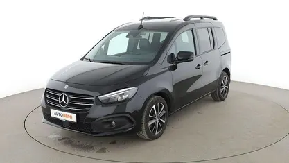 Gebraucht Mercedes T180 Progressive 116 PS (85 kW) 2022 Schwarz Van / Kleinbus