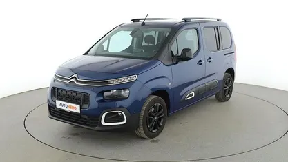 Gebraucht Citroën Berlingo Shine 102 PS (75 kW) 2023 Blau Van / Kleinbus