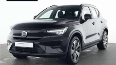 Black solid (stone) / solid Gebraucht 2022 Volvo XC40 Core SUV | 30.550 € (Guter Preis)