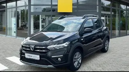 Second-hand Dacia Sandero Essentiel 91 CP (66 kW) 2022 Negru Berlinǎ