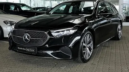 Gebraucht Mercedes E300 Avantgarde 204 PS (150 kW) 2024 Kombi